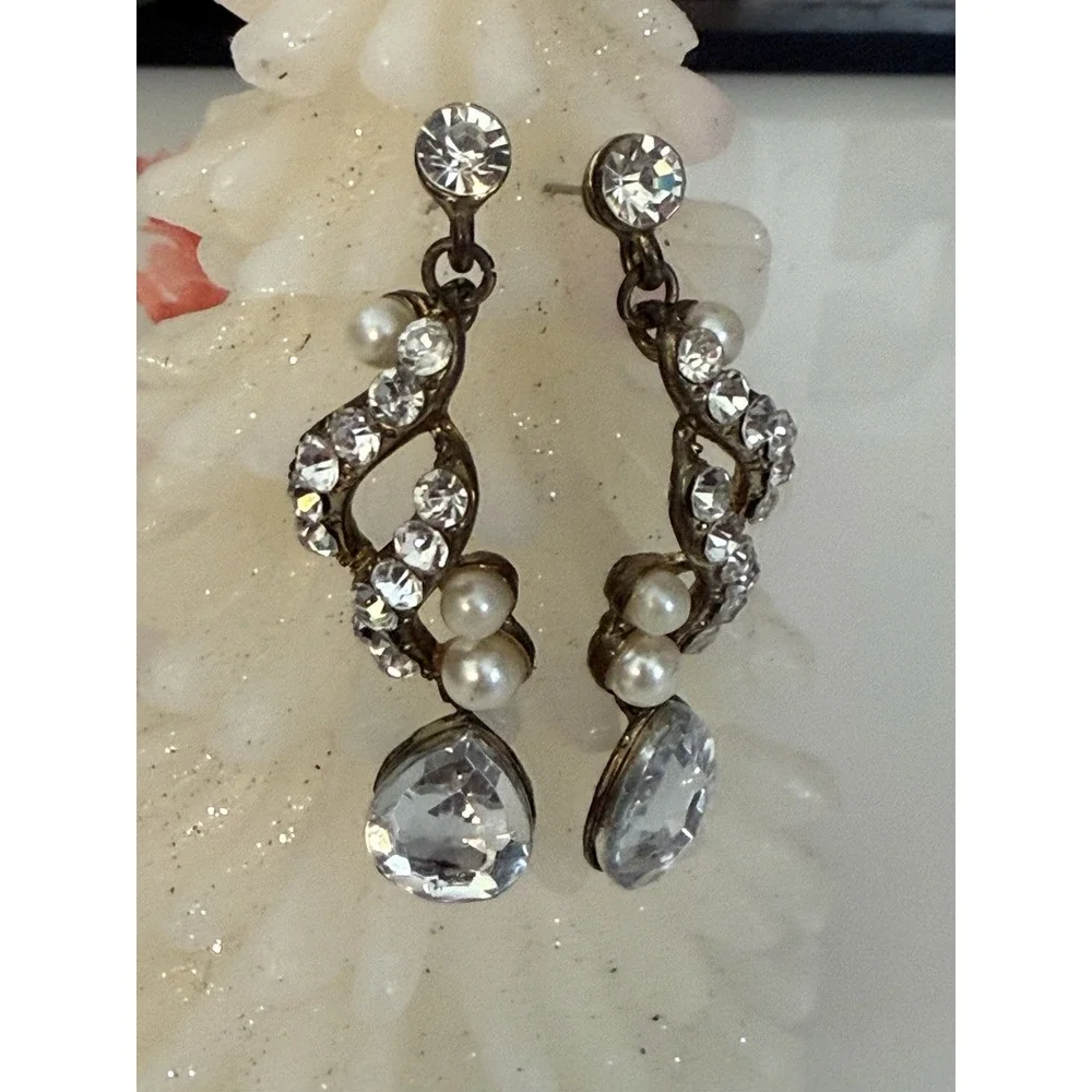 Vintage Clear Crystal Faux Pearl Statement 2.5